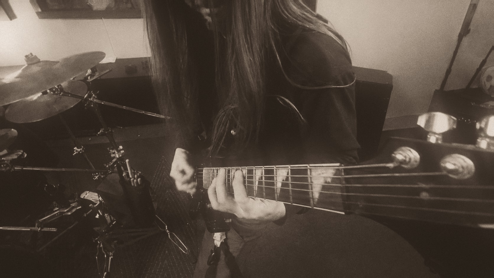 Fellhaven guitarist in the studio